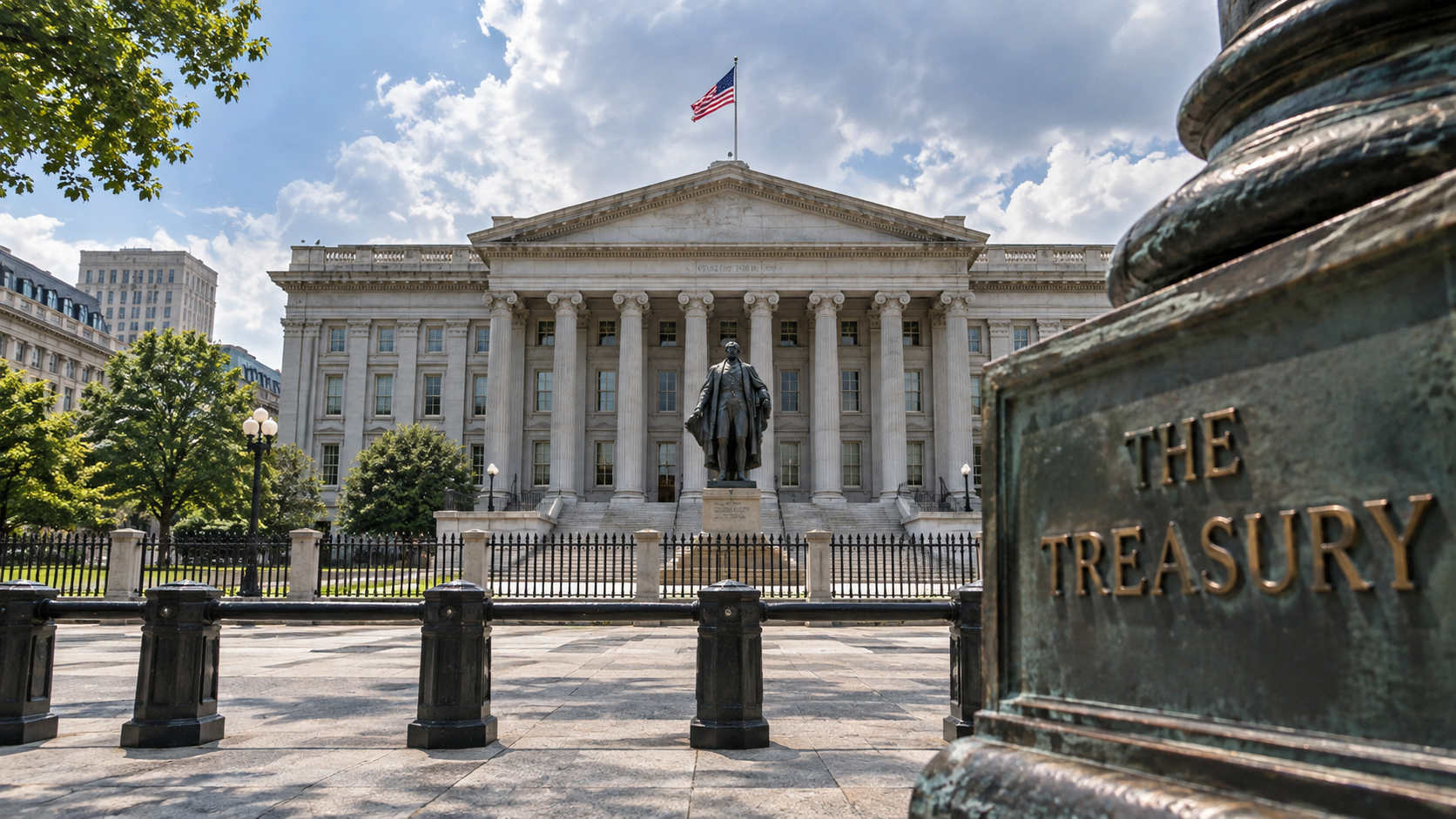 US 10-Year Treasury Yield Climbs to Highest Since 2002